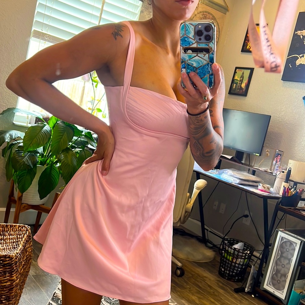 HOUSE OF CB 'Kara' Pink Quartz Mini Dress NWOT - Picture 14 of 15